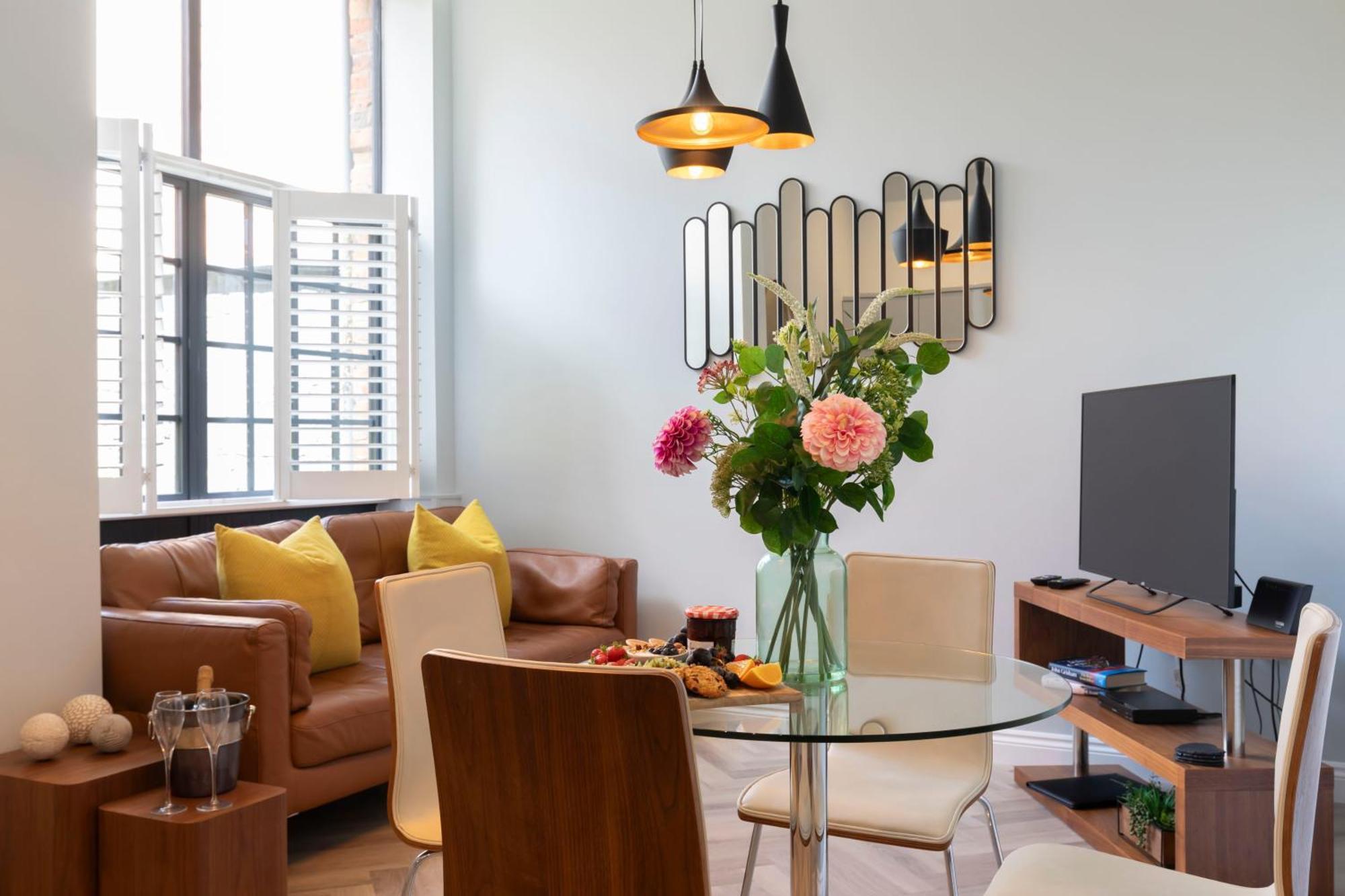 Elliot Oliver - Stylish 2 Bedroom Town Centre Apartment Cheltenham Exteriér fotografie